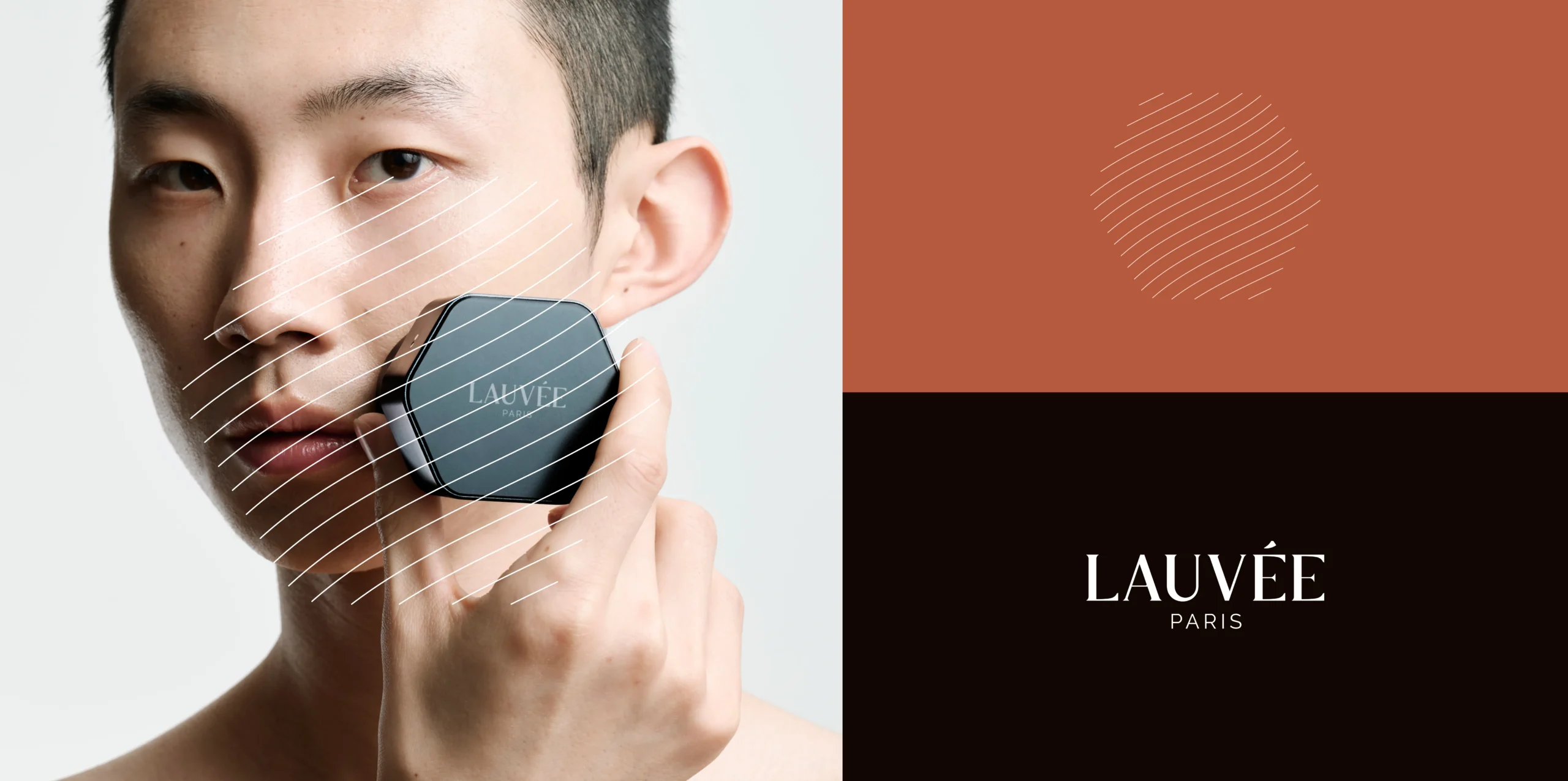 Superchouette- Une personne porte à son visage un produit de maquillage compact étiqueté "LAUVÉE". L'arrière-plan est divisé en trois sections : brun clair, brun foncé et noir, avec LAUVÉE PARIS écrit en blanc. Des lignes diagonales blanches recouvrent l'image.